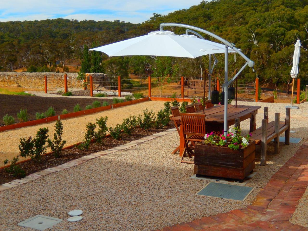 Morialta Barns Acomodação com café da manhã Norton Summit Exterior foto